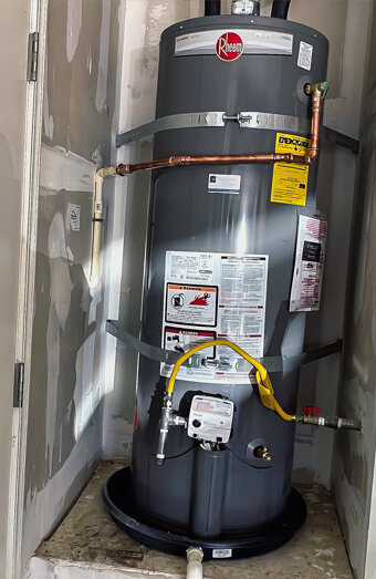 https://mosmanparkhotwater.com.au/uploads/2025/06/electric-hot-water-system-32635.jpg