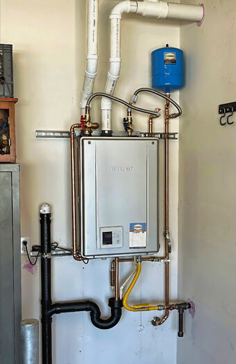 https://mosmanparkhotwater.com.au/uploads/2025/06/instant-hot-water-systems-98444.jpg