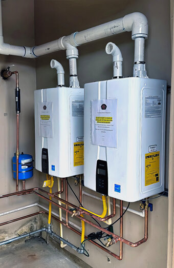 https://mosmanparkhotwater.com.au/uploads/2025/06/thermostatic-water-systems-21158.jpg